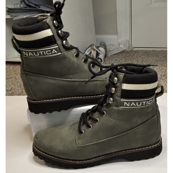 Women's NAUTICA Hunter Green Winter Hiking/Snow Boots Size 9.5 NEW without box - Picture 1 of 10